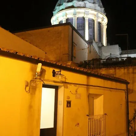 Сasa de vacaciones Specula Domus - Ibla *